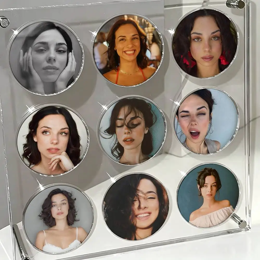 F-Fiona Palomo S-Sofia Laser Badge Creative Pins Brooch for Bag Clothes Hat Decor Gifts Fans Collect