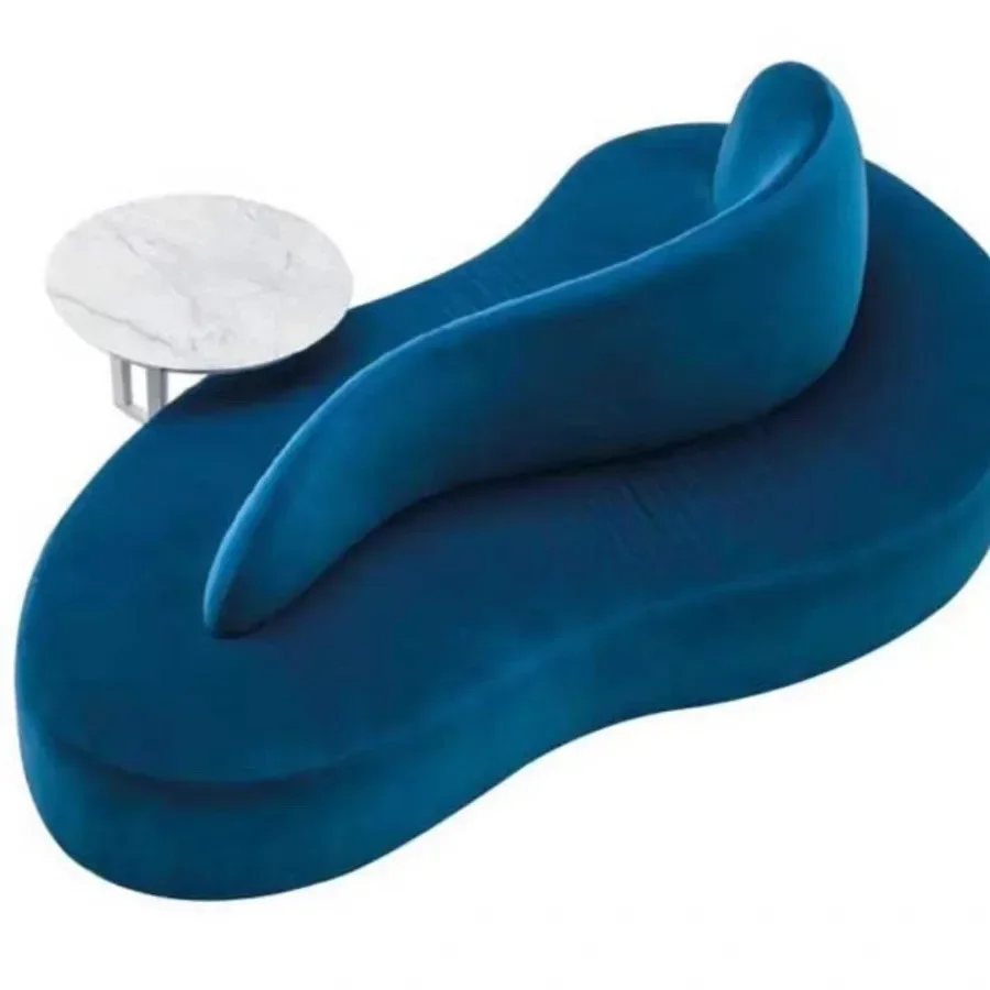 

Double high-end clothing store reception lounge area creative curved slug special-shaped sofa