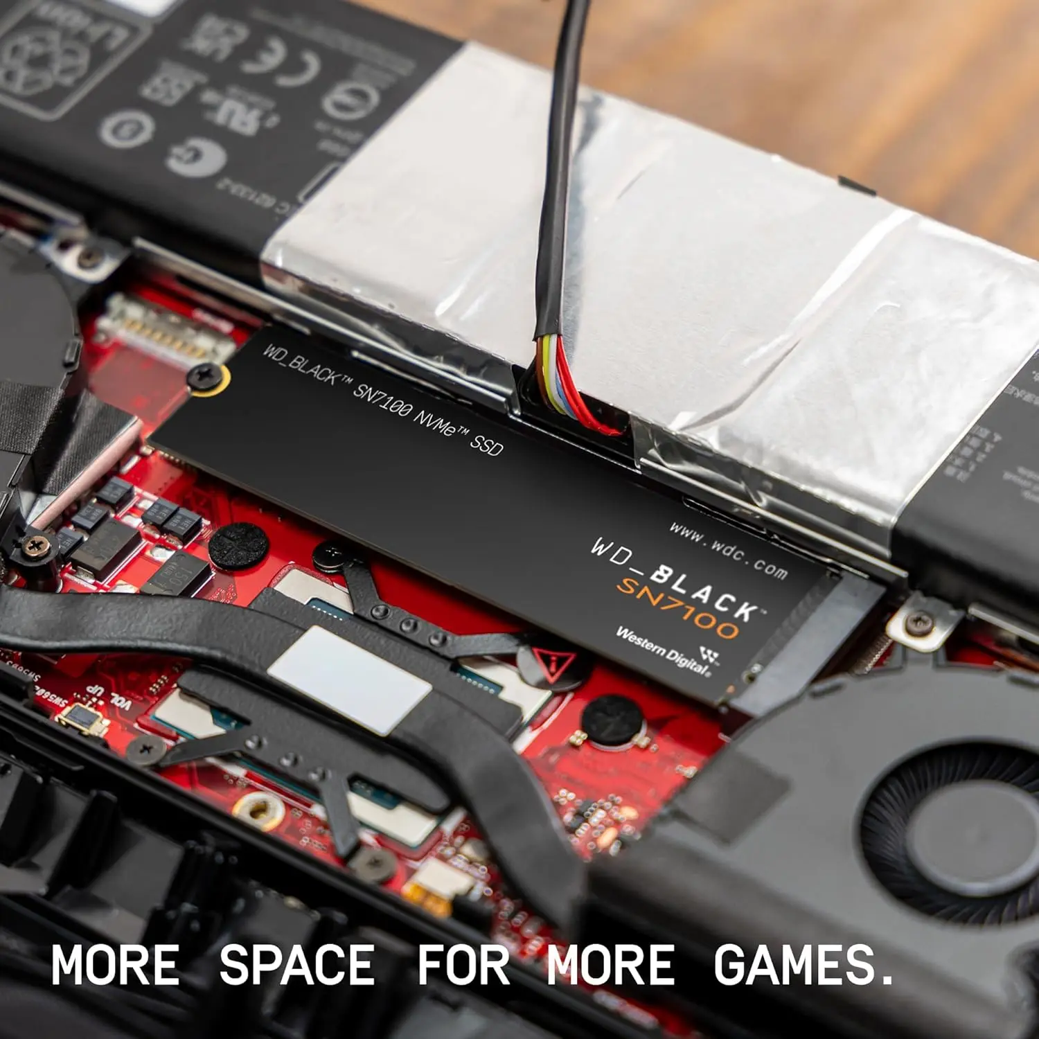 محرك الألعاب WD BLACK M.2 2280 SSD SN7100 SN850X NVMe محرك الحالة الصلبة الداخلي 500G 1TB 2TB 4TB PCIe 4.0 يعمل على القرص الصلب PS5