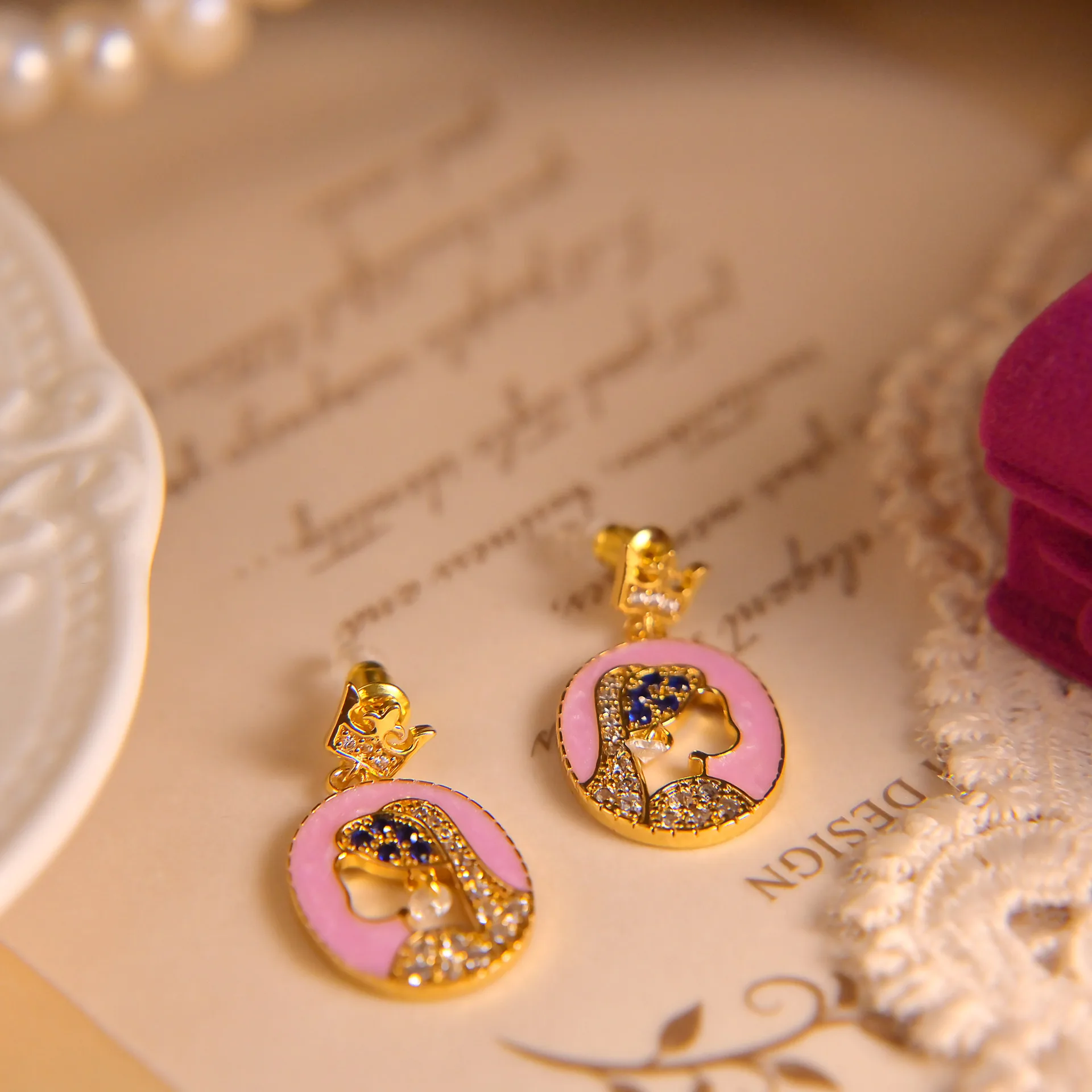 

Pink Profile Picture Enamel Earrings for Women Fashion Jewelry Gift