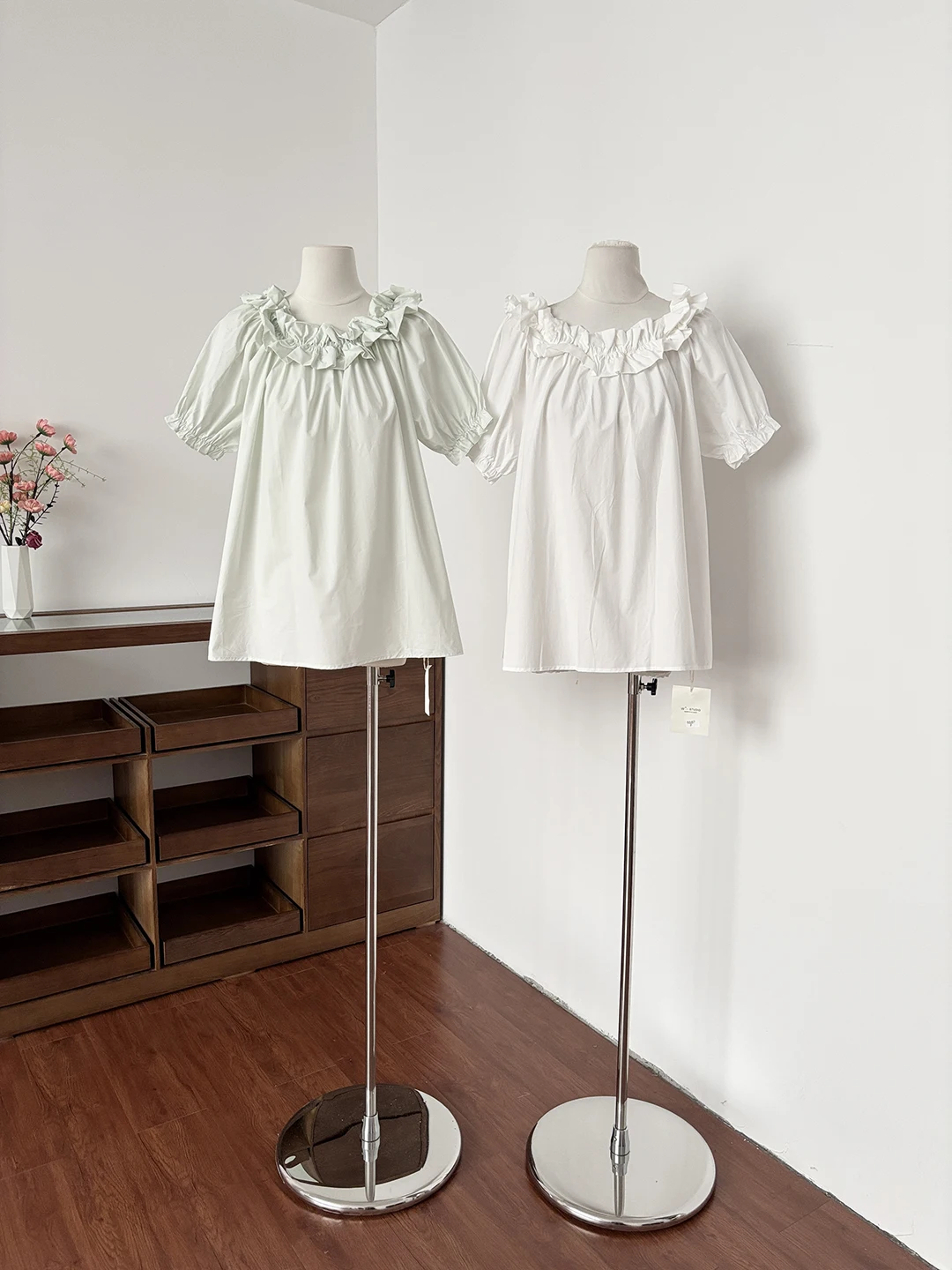 

Летняя коллекция 2026: Женская рубашка в корейском стиле с рукавами-фонариками, свободного кроя, с эффектом стройности, под дерево, для делового повседневного образа, из полиэфирного волокна