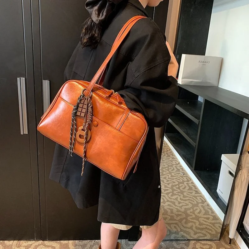 

Women Luxury Crossbody Bag Designer Leather Handbag Elegant Shoulder Bag Style