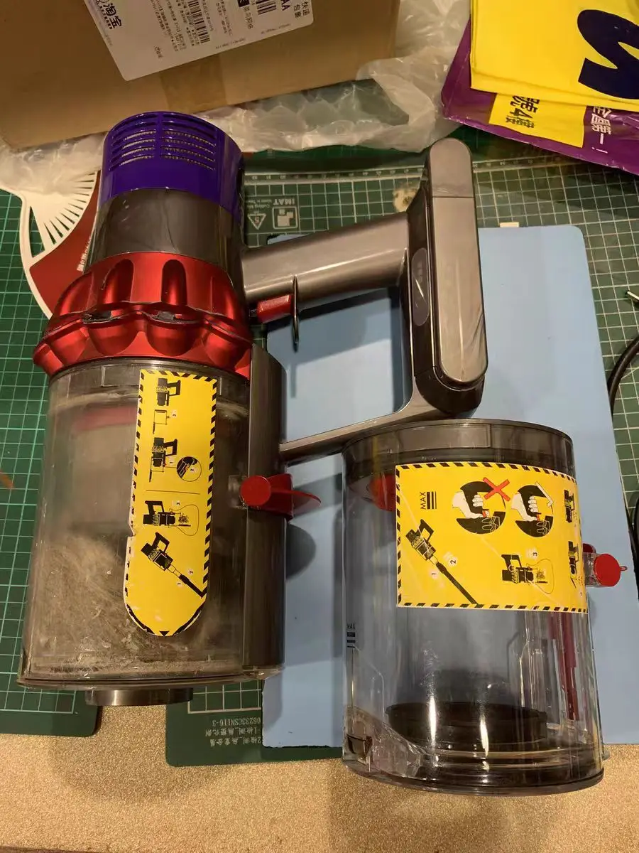 Vacuum cleaner  bin V6/V7V8 dust box v12 dust cup v10/v11 box accessories