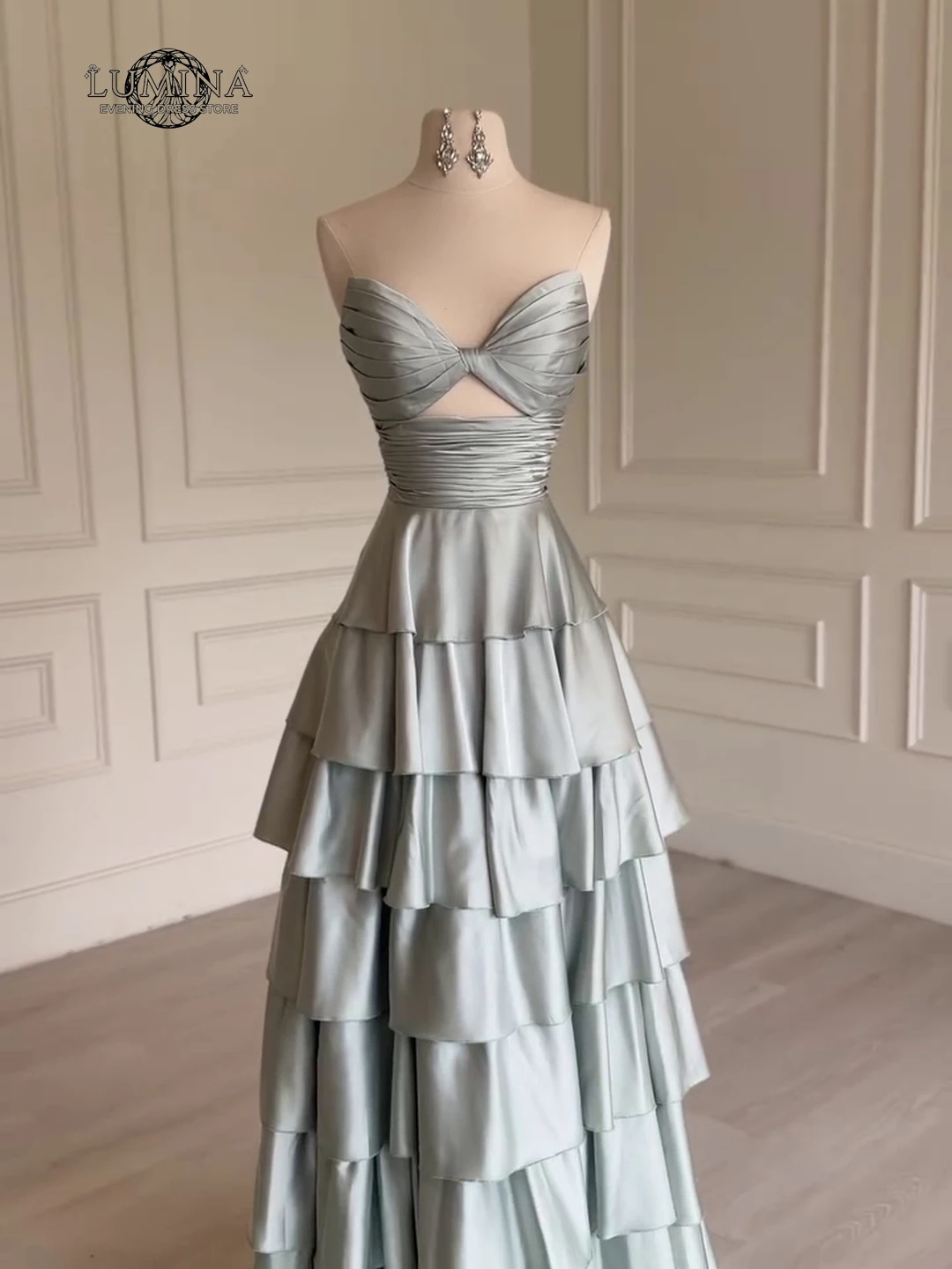 

Lumina Custom Made Wedding Guest Dress Woman Dresses Elegant Party Dresses 2026 A Word Tube Top Multi-layer Luxury Prom Dress