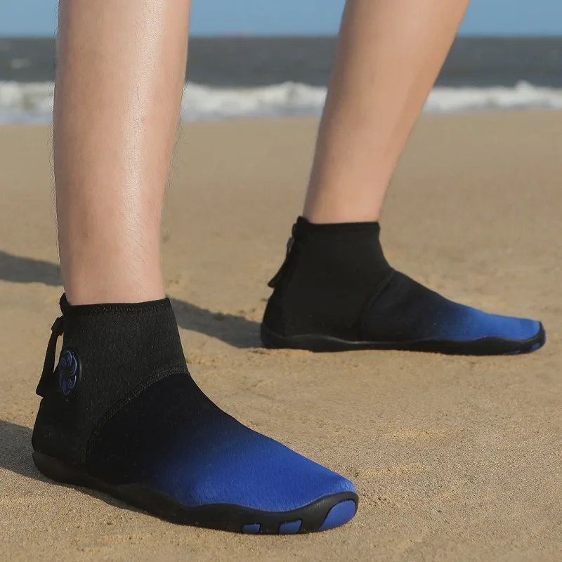 Nuovo nuoto all'aperto immersioni Snorkeling Anti-taglio traspirante ad asciugatura rapida River Tracing Beach Wading Shoes uomo, scarpe da spiaggia da donna