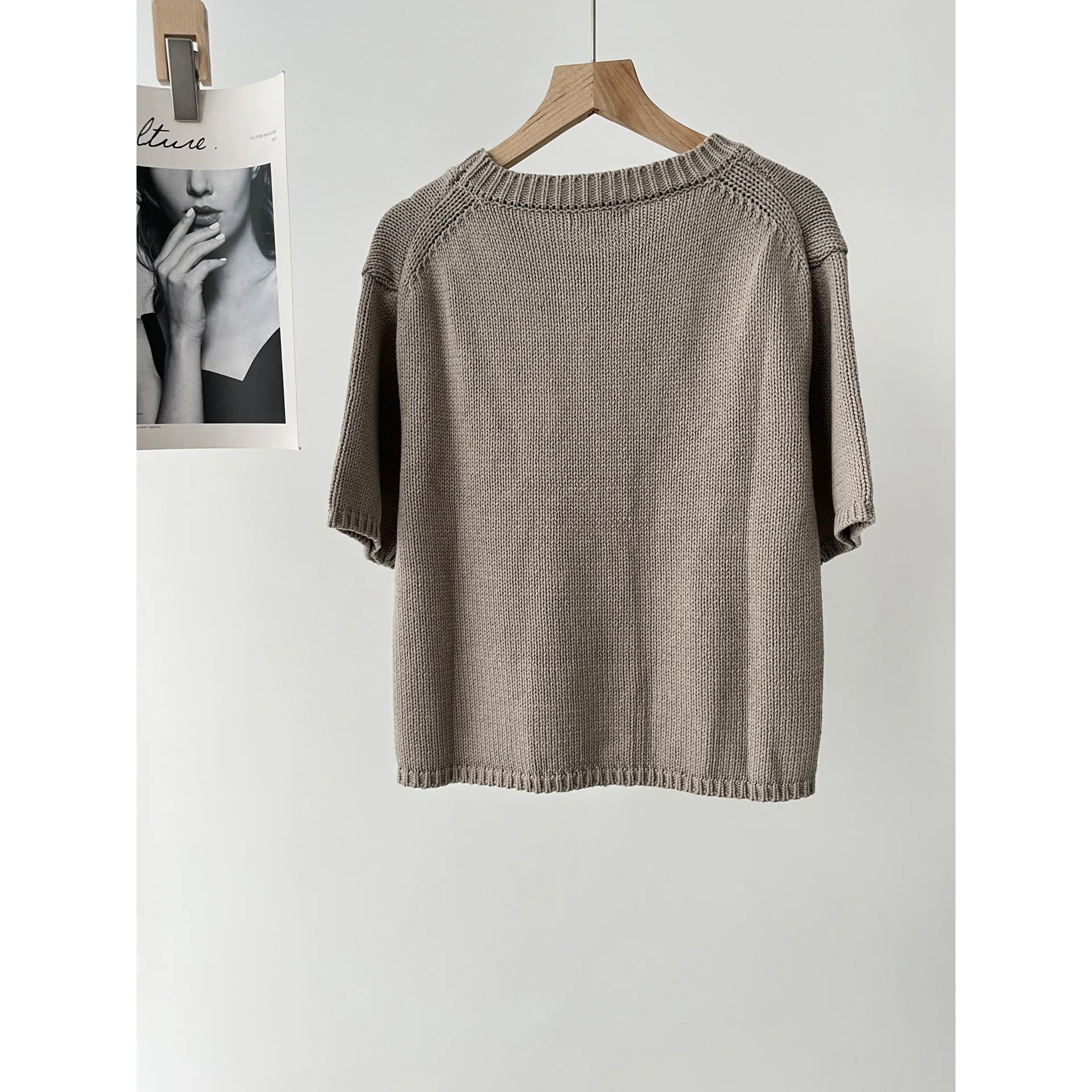 Women's casual basic simple brown round neck short-sleeved knitted sweater T-shirt short-sleeved 16A