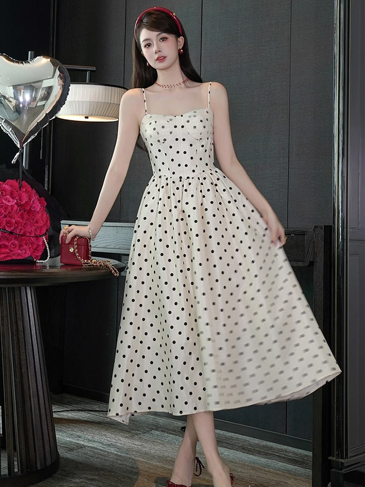 Abito da sera dolce ed elegante per le donne Celebrity Polka Dot Strap Swing Robe Party Prom Abiti Mujer Nightclub Abito a pieghe Lady
