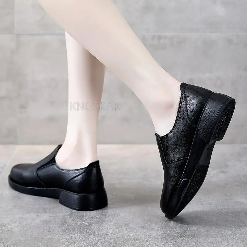 spring British style soft bottom and soft surface 2022 new all-match casual retro women's shoes leather mid-heel leather shoes