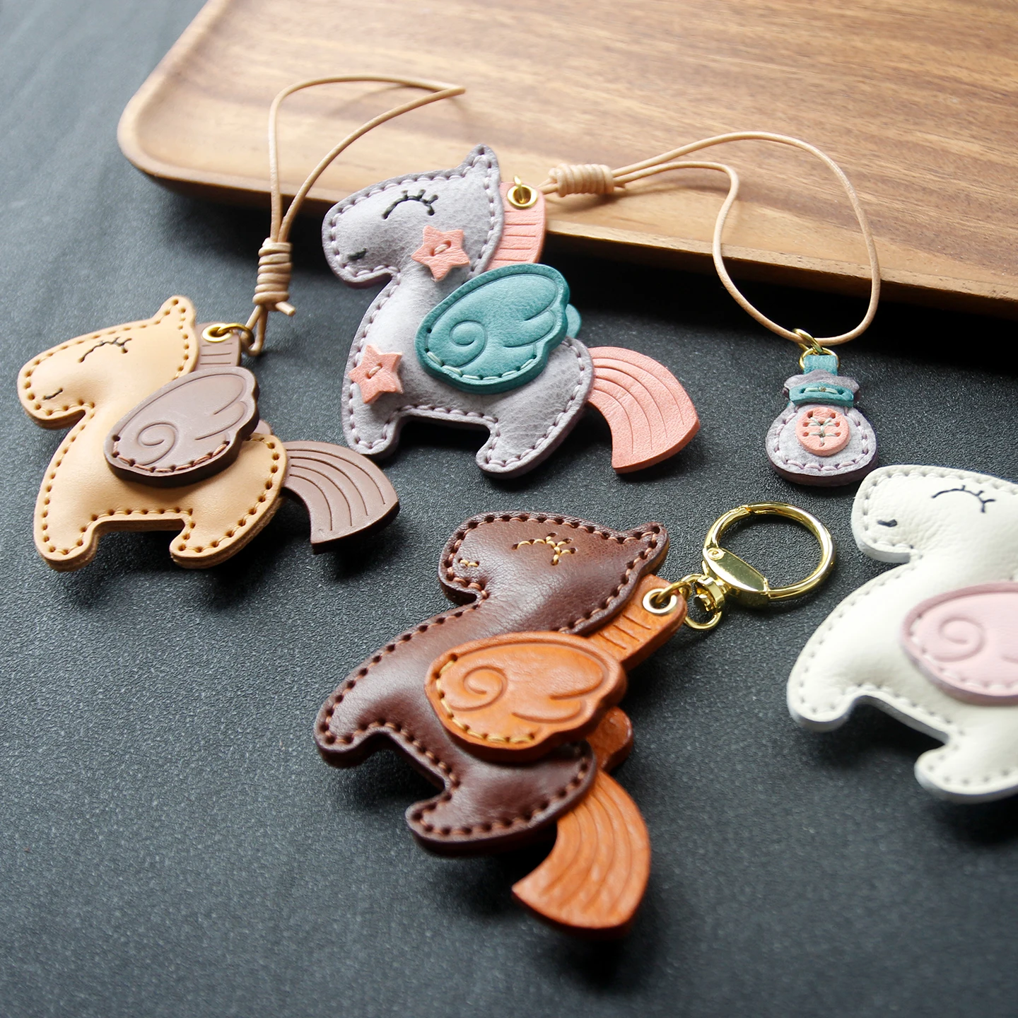 

Handmade leather pony bag charms keychains and cute cartoon bag ornaments personalized custom gifts Exquisitely decorated gift