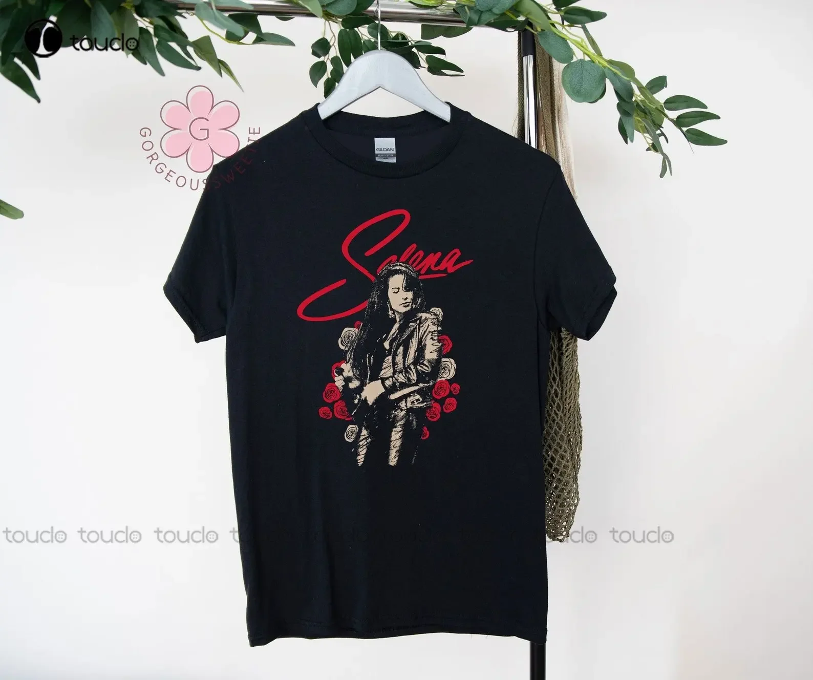 Selena T-Shirt, Com…