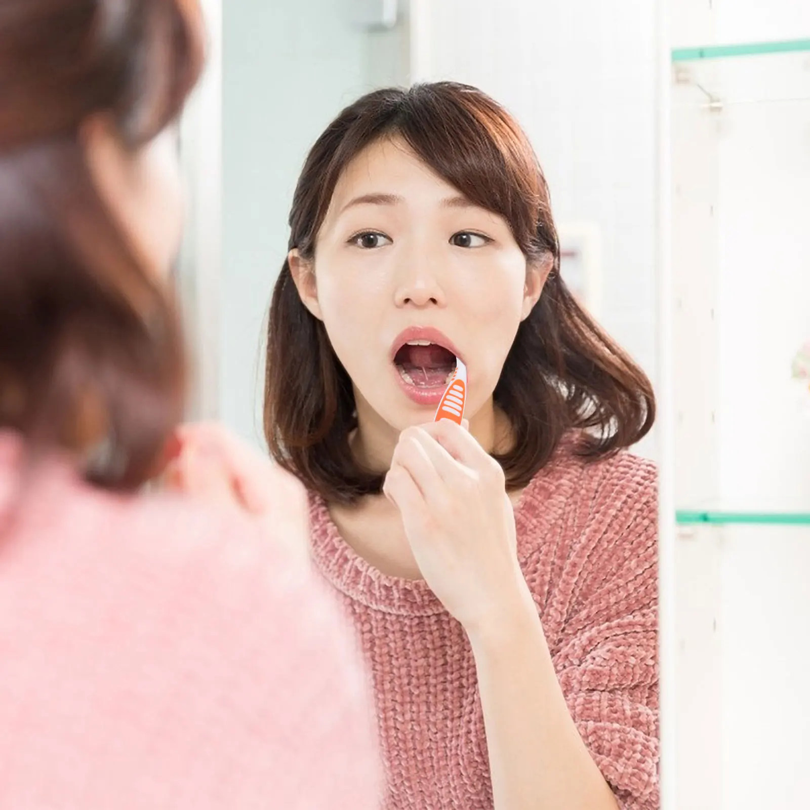 

1Set Portable Denture Storage Case Box Brush Kit High Quality Materials Odorless Breathable Practical Gift Orthodontic Wearers