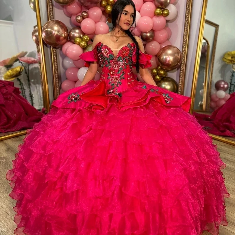 

Red Tull Puffy Princess Quinceanera Dresses Gillter Crystal Beaded applique Ruffles Lace-up corset Prom vestido para 15 anos