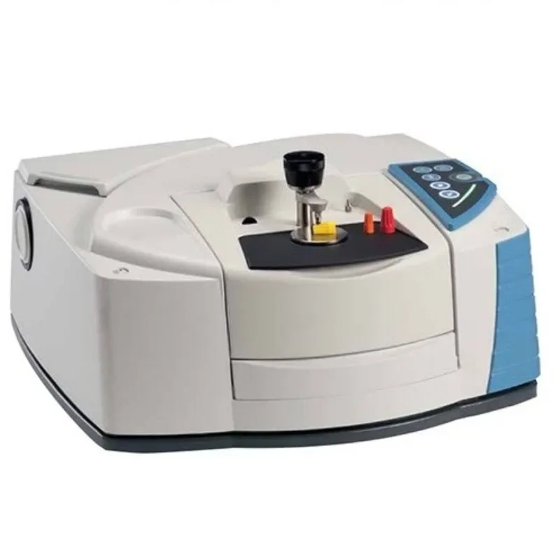 Fast scanning and efficient sample spectrometer with high accuracy
