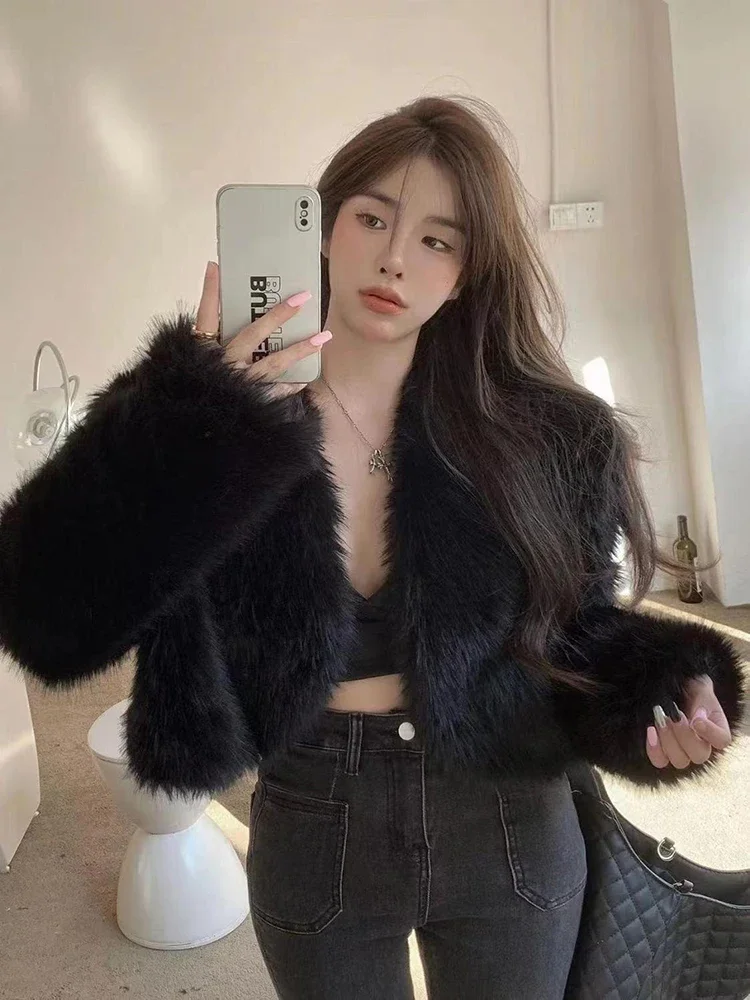 Осеннее укороченное пальто из искусственного меха для женщин Y2K Модная уличная одежда с круглым вырезом Пушистая короткая куртка Корейский элегантный кардиган Парка из искусственного лисьего меха