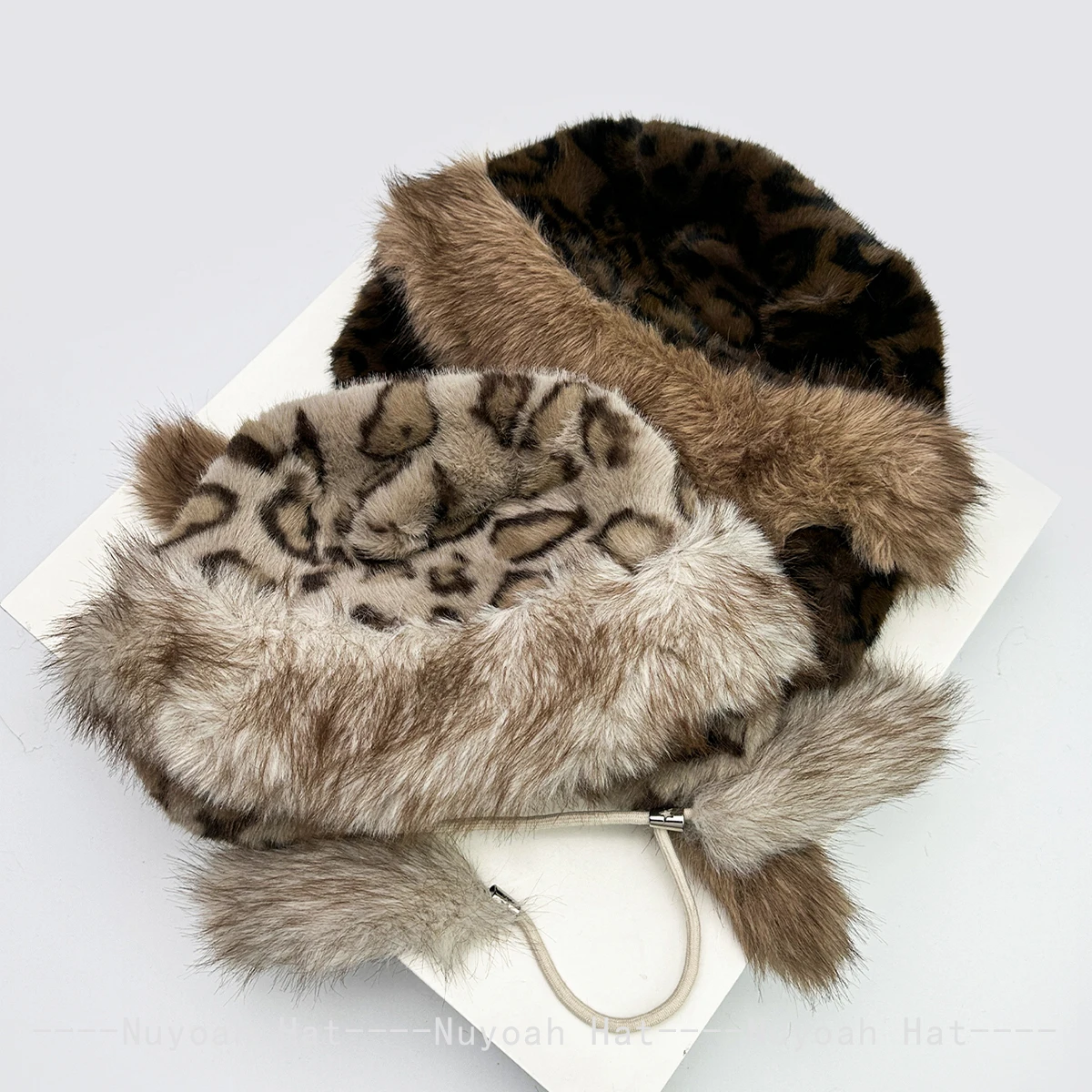 الخريف والشتاء جديد إمرأة الصلبة ليوبارد طباعة أفخم القبعات الدافئة في الهواء الطلق ظلة حزام صياد قبعات الموضة تنوعا عادية #4