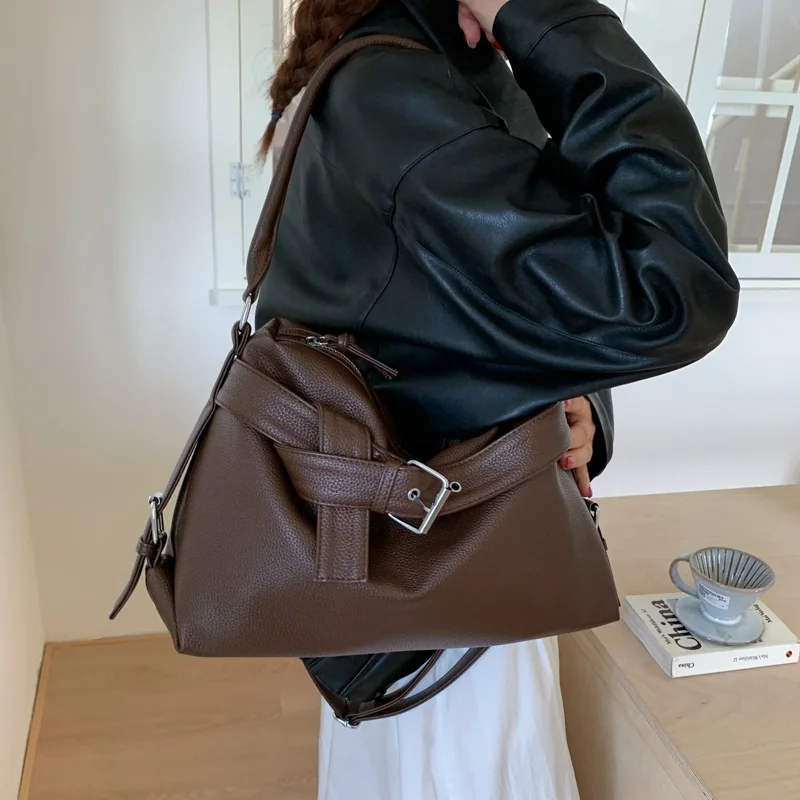 Thumbnail 3 - #5 Trending Soft Leather Bucket Bags Right Now