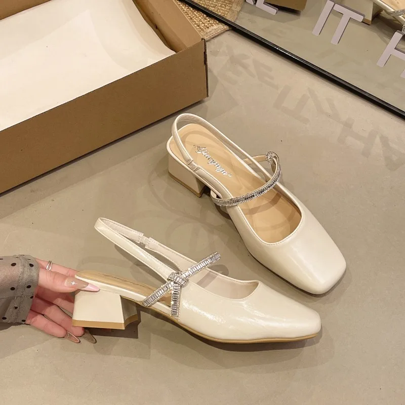 

Женские летние сандалии Baotou 2026: Новые, эффектные, на высоком каблуке, со стразами