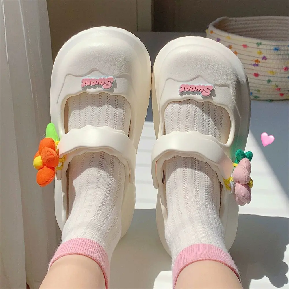 

Designer Kawaii Mary Janes Shoes Woman Eva Beach Clogs Women's Summer Flower Sandals Girls Sweet bohemia Beach Shoes