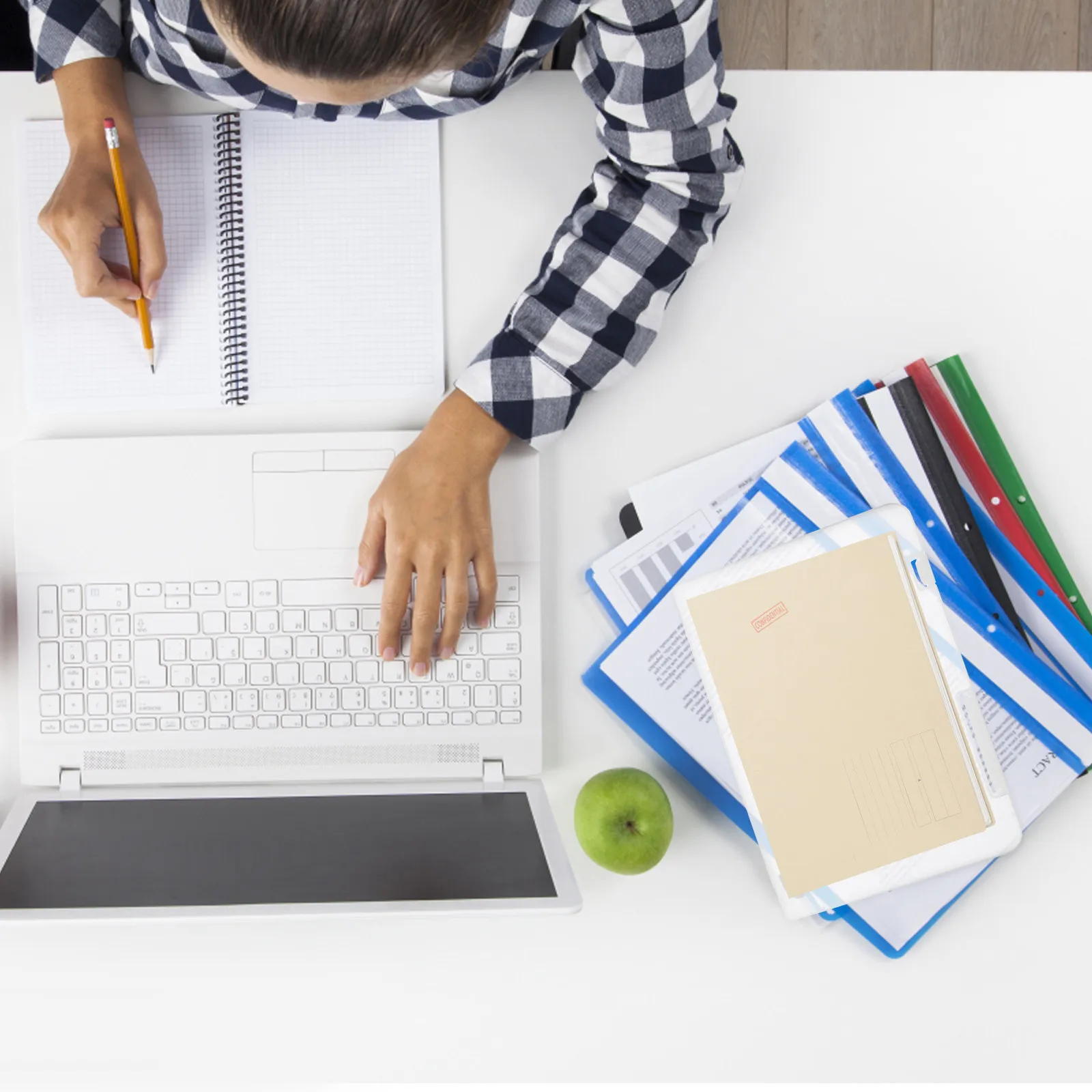 

5Pcs Document Organizer Box PP Plastic Storage Holder Card File Certificate Organizer Photo Holder Travel Storage Container