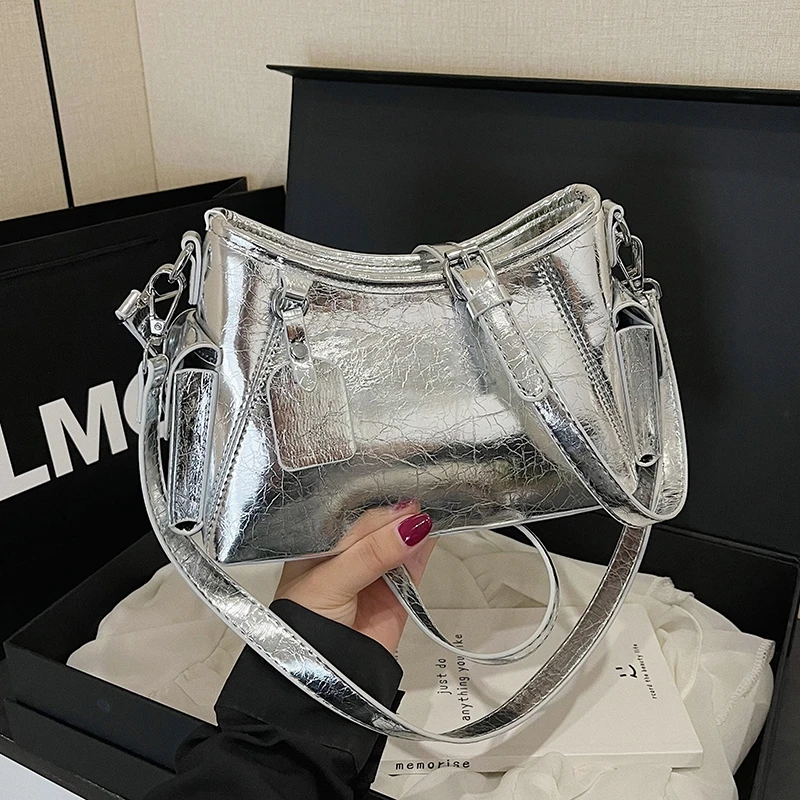 

Серебряная сумка через плечо, роскошная сумка с боковым карманом, дизайнерская сумка через плечо для женщин, однотонная сумка из искусственной кожи, кошелек под мышками, черный