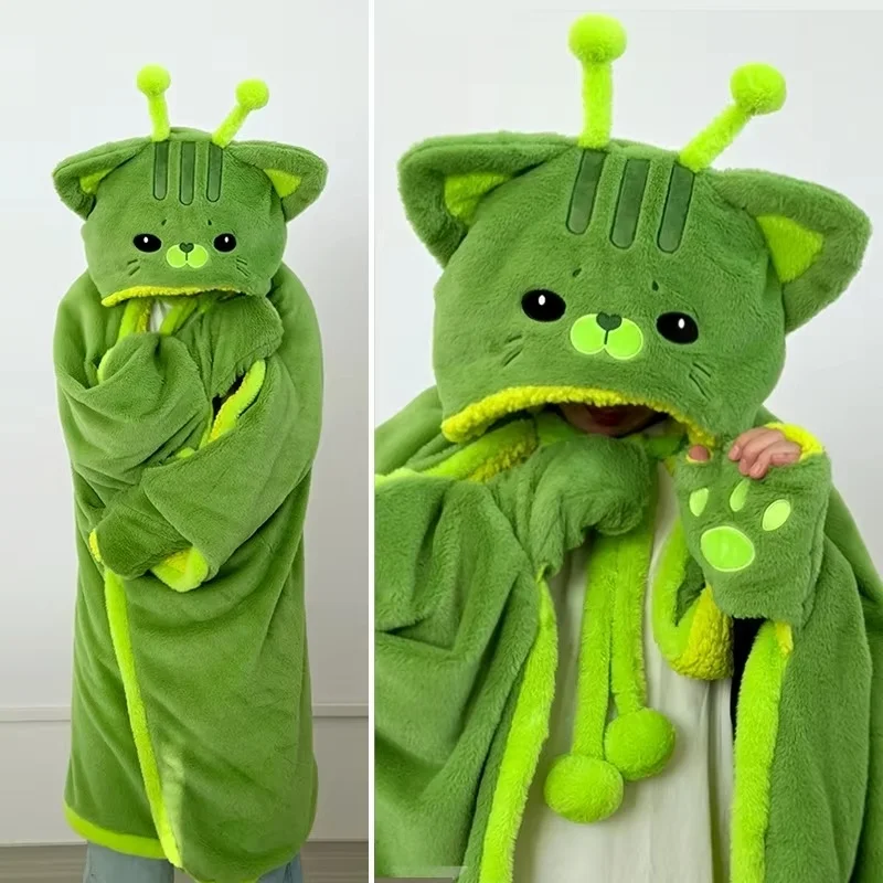 Robe en peluche à capuche avec motif de chat extraterrestre mignon de dessin animé pour l'hiver, en flanelle verte, robe portable avec gants, pour la maison, le bureau, la sieste, cadeaux pour filles