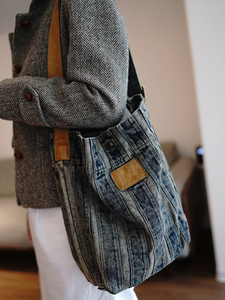 

Vintage Washed Vintage Denim Patchwork Lightweight Large Capacity Tote Bag New Versatile Casual Shoulder Crossbody Bag For Women
