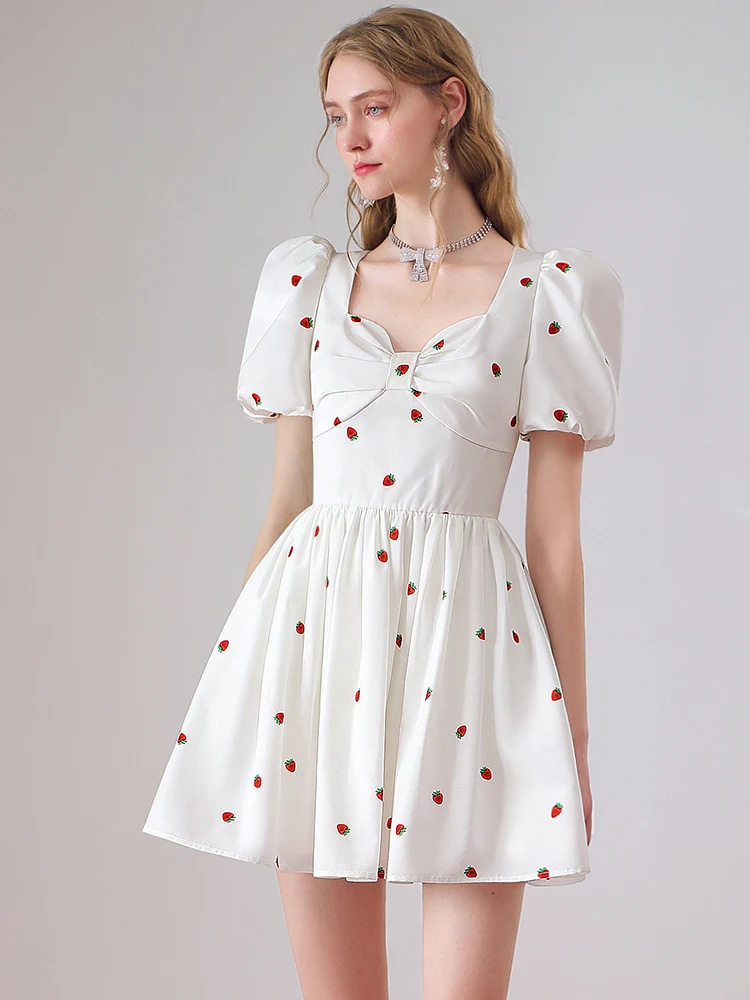 French Sweet Strawberry Printed Short Sleeve Dress Women 2024 Summer New Sweet Cute Girl Artistic White Dress Vestidos Elegantes