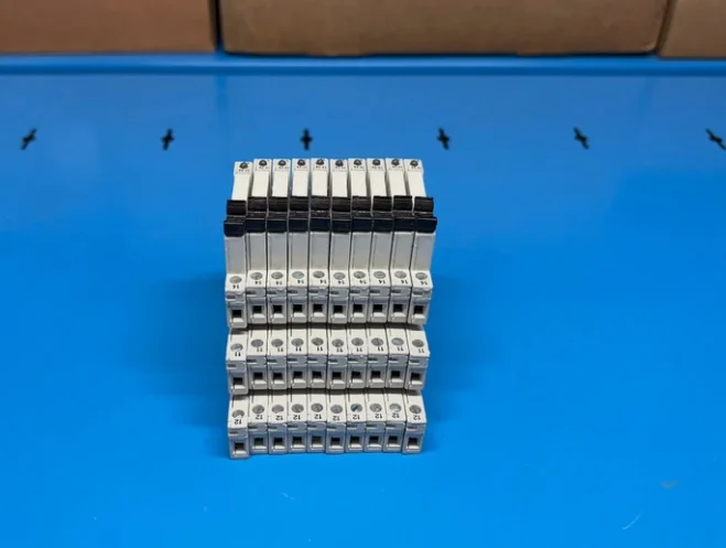 Brand New Original 1PCS 700-HLT1Z24 Relay 700-HLT1Z 700-TBR24 In Stock Fast Delivery