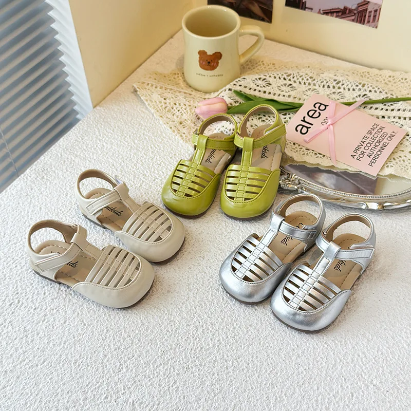 

2025 Summer New Children Sandals for Girls Fashion Korean Style Soft Bottom Anti-slippery Versatile Chic Roman Cool Beach Shoes