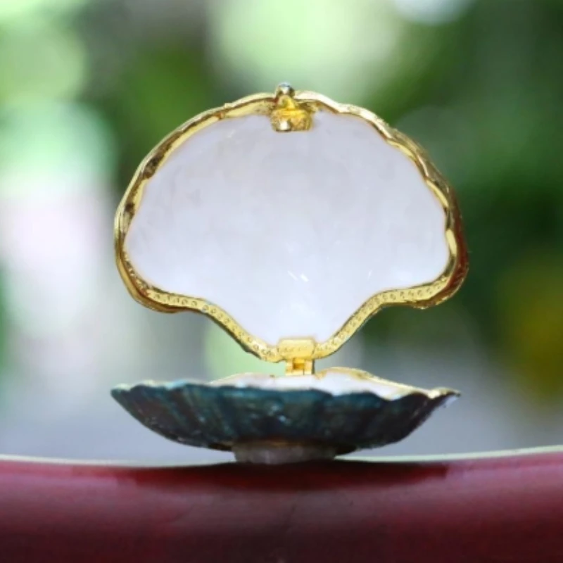 

Alloy Shell Clam Box, Jewelry Storage Container, Wedding Ring Box, Exquisite Dressing Table Organizer, Shell Ornament