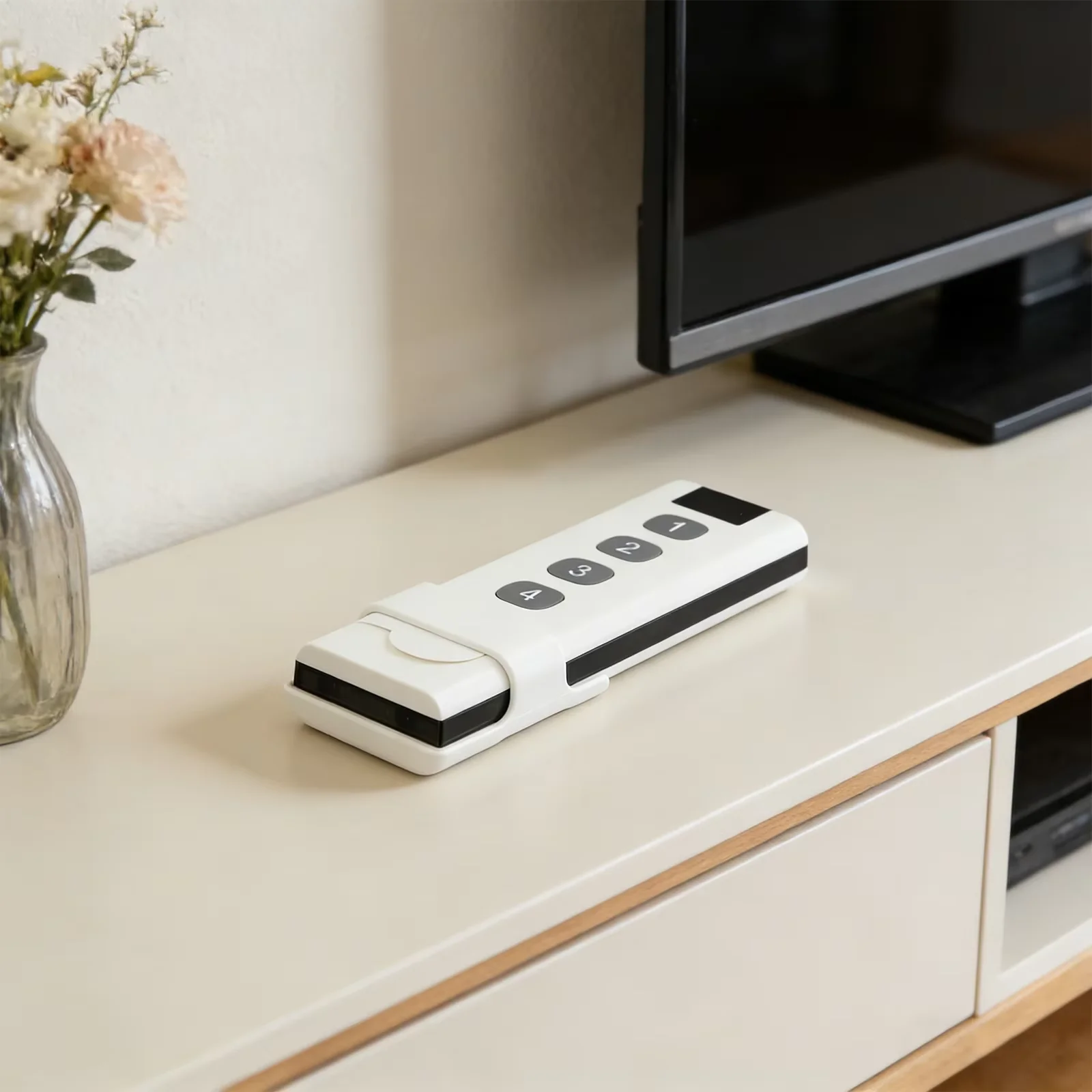 Tuya Smart Home ZigBee Remote Control 4-Channel Universal Scene Switch with 4 Buttons for Smart Life Devices