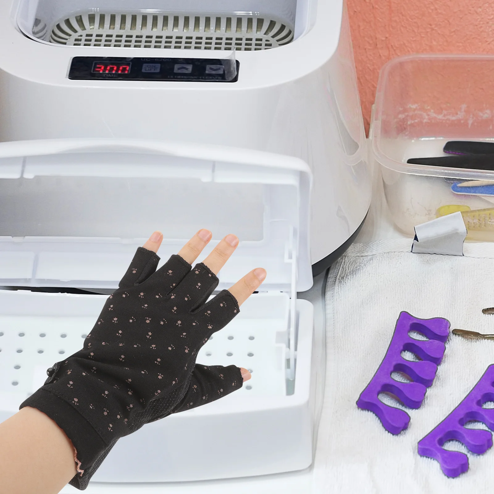 

1Pair Fingerless Sun Gloves Women's Lightweight Flexible Half Finger Gloves for Driving Summer Outdoor Activities Nail Care