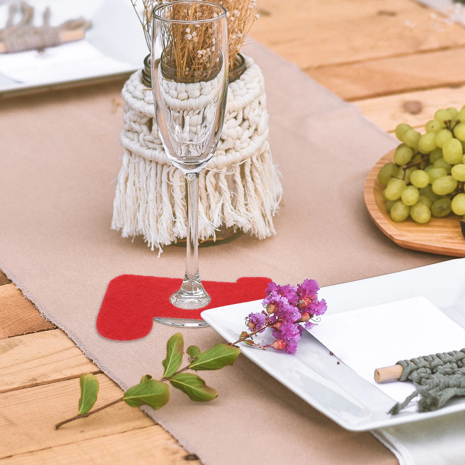 

12Pcs Christmas Wine Glass Markers Felt Xmas Tags Drink Markers Reusable Party Decorations Christmas Wine Glass Marker