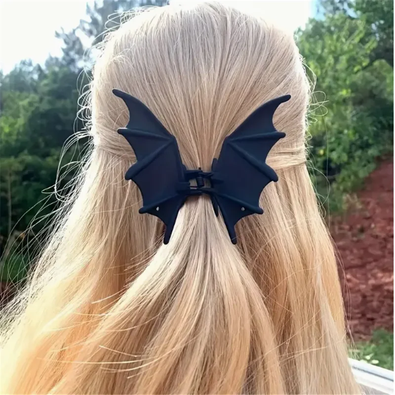 

Gothic Punk Batwing Hair Clip - An elegant metal ponytail accessory for women, perfect for Halloween and Christmas parties