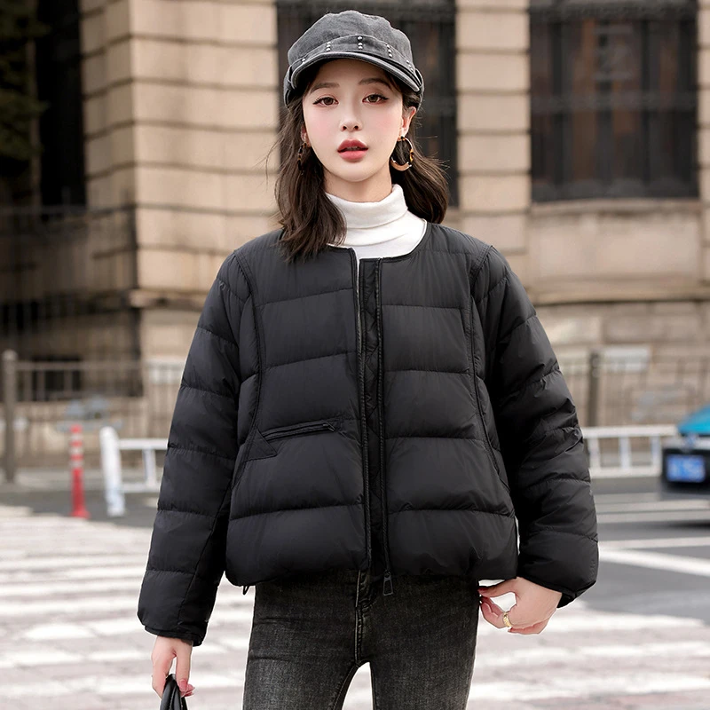 

2025 Fashion Lightweight Short Down Cotton Jacket Women's Round Neck Loose Simple Small Fragrant Warm Coat Korean Edition Trend