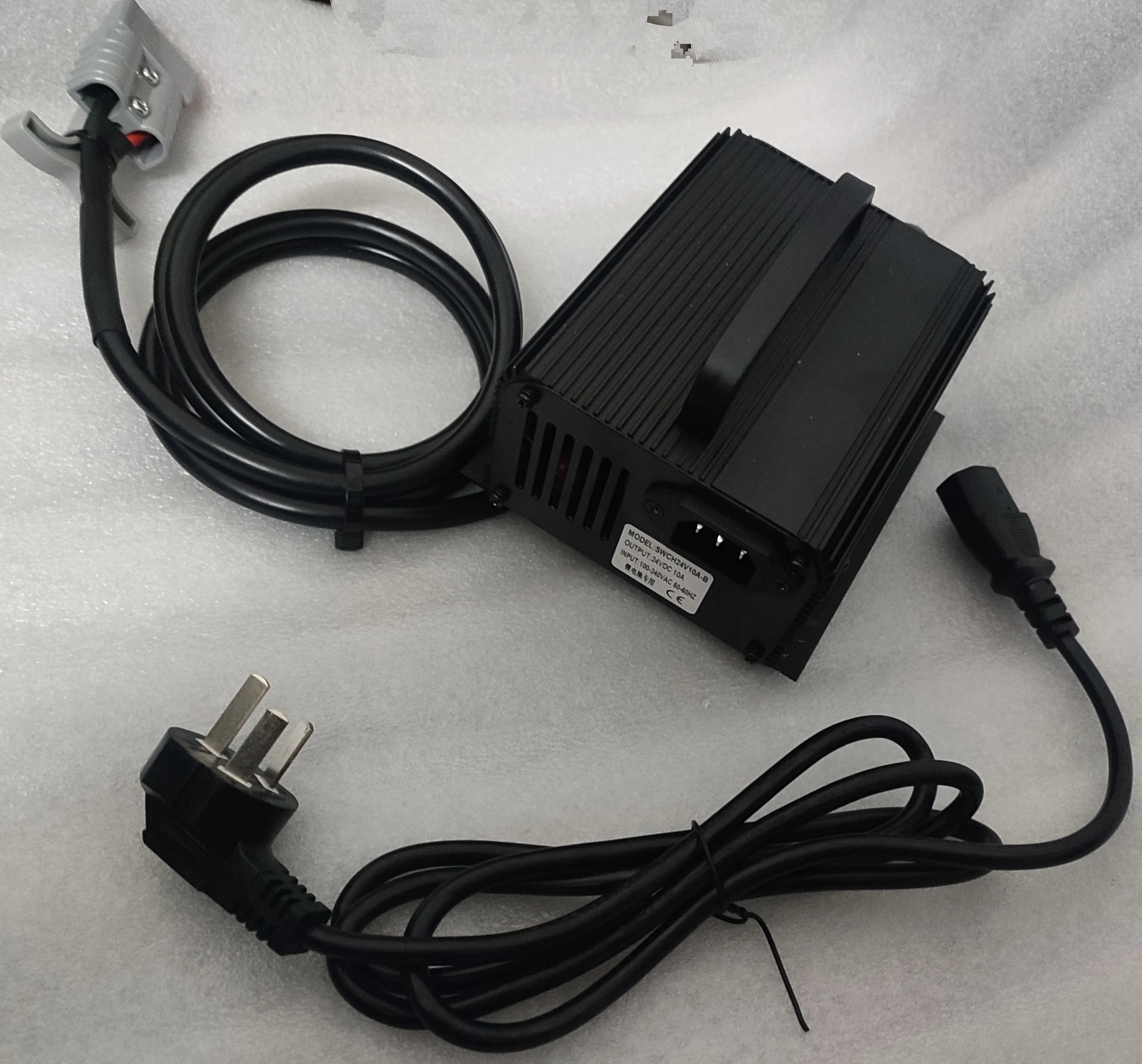 Cargador TLF 24V 10A SWCH ESCH