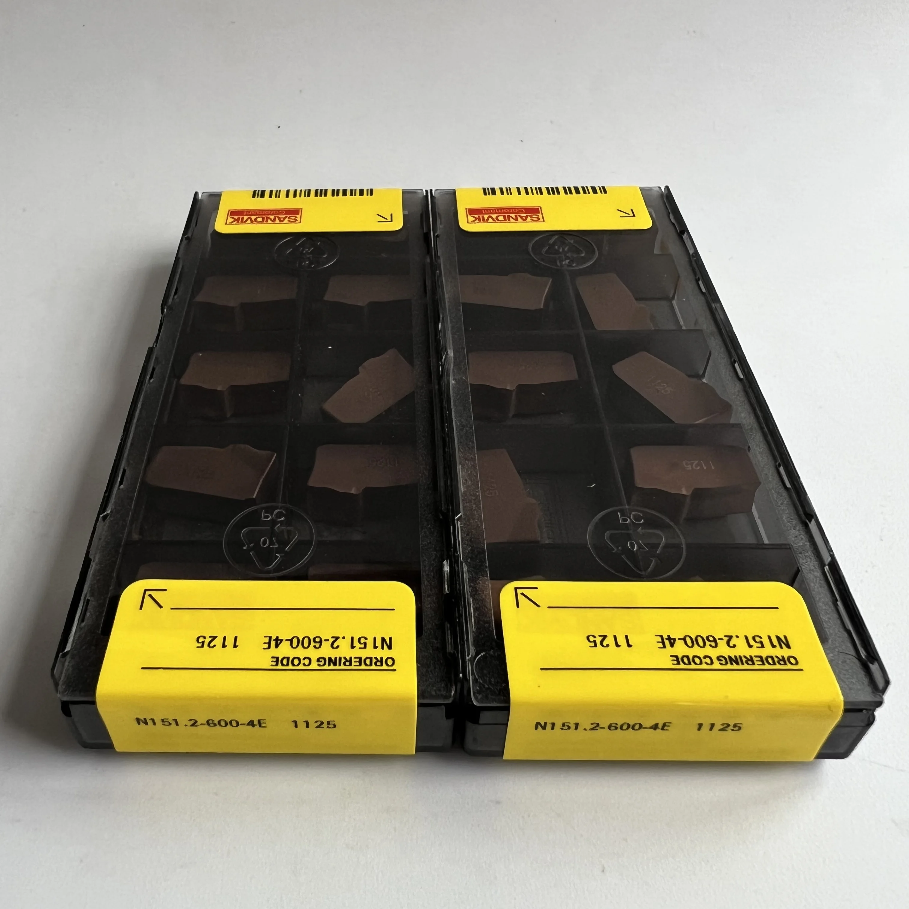 

Hard alloy cutting blades N151.2-600-4E 1125