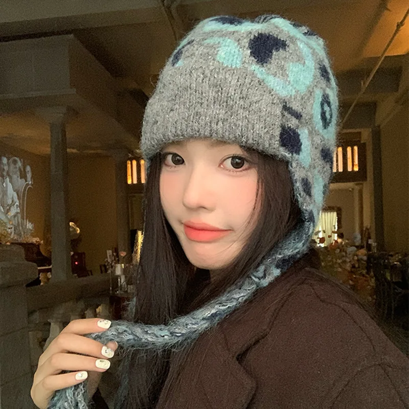 

New Leopard Print Twist Braid Lace-up Knitted Pullover Cap Women Autumn and Winter Retro Warm Ear Protection Flight Bomber Hats