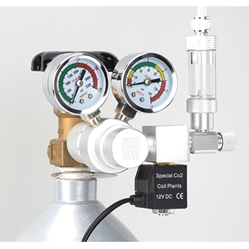 Fish Tank CO2 Pressure Reducing Valve Solenoid Valve Dual Gauge Cylinder Pressure Control CO2 Regulator Pressure Reducing Valve