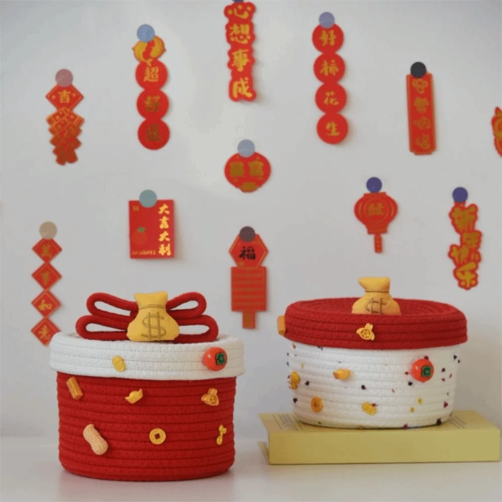 

Handmade New Year Storage Basket Cartoon Blessing Desktop Storage Box with Lid Decorative Hand Woven Basket Clutter Management