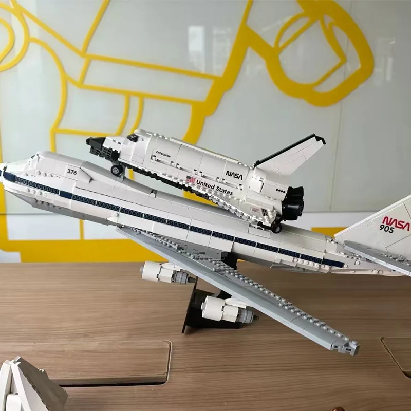 

Space Series Shuttle Carrier Aircraft Model Building Blocks Airplane Architecture Brick Toy Christmas Birthday Gift