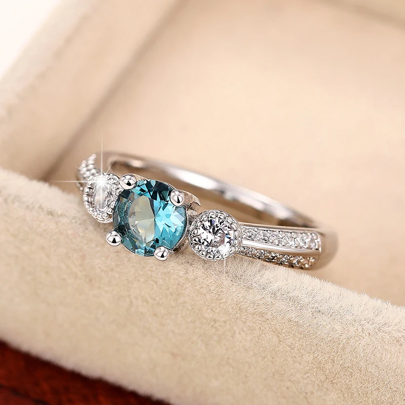 Huitan Trendy Women Wedding Rings Silver Color Thin Ring Temperament Elegant Bridal Marriage Engagement Bands Accessory Jewelry