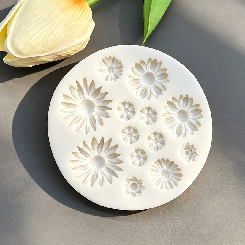 Daisy Wild Chrysanthemum Rose Flower Silicone Mold Sugarcraft Chocolate Cupcake Baking Mold Fondant Cake Decorating Tools