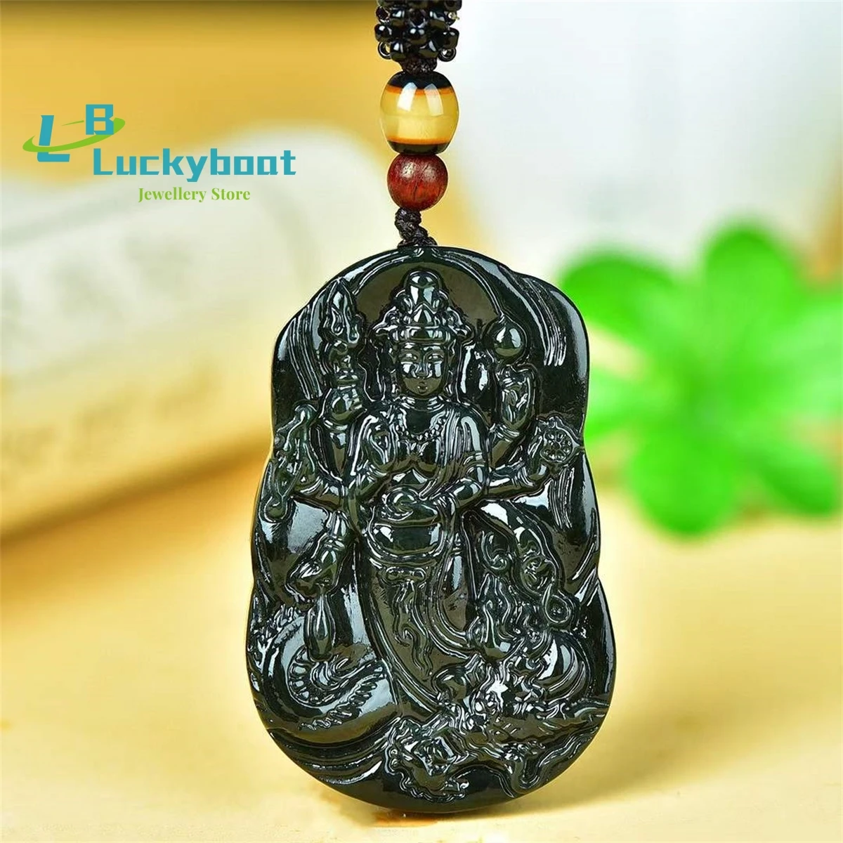 

Natural Hetian Qingyu Dragon Subduing Guanyin Pendant is Simple Personalized Exquisite Fashionable and Versatile for Men and Wom