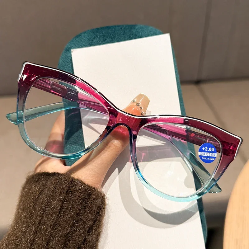 2025 New Fashion Classic Cat Eye Women's Presbyopia Glasses Neutral HD Texture Durable Spring Foot Anti Blue Light Glasses