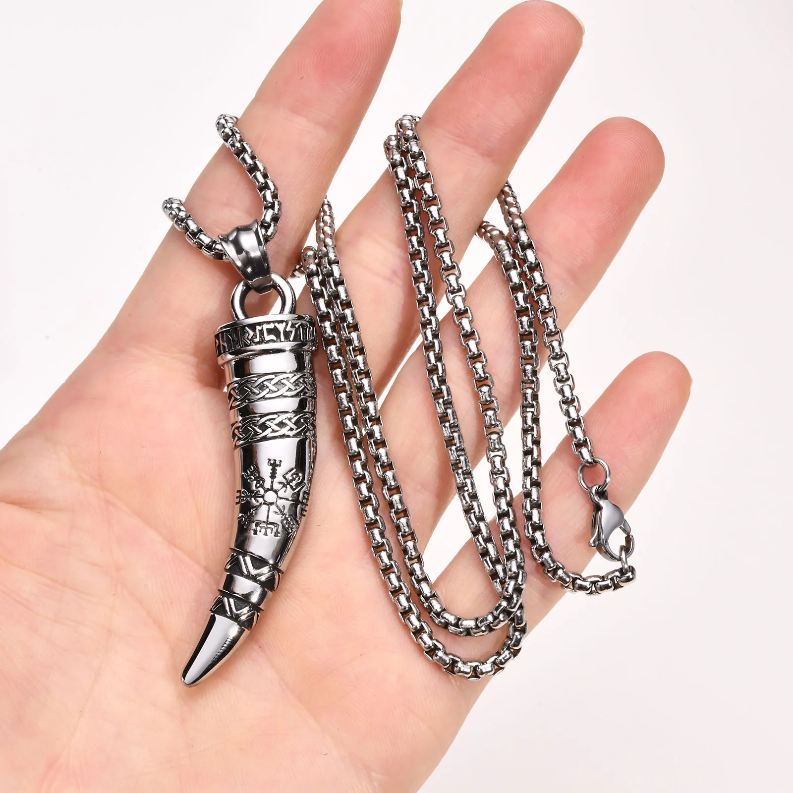 Vnox Rock Punk Viking Horn Necklaces for Men, Stainless Steel Norse Celtic Knots Compass Pendant Collar, Amulet Gift Jewelry