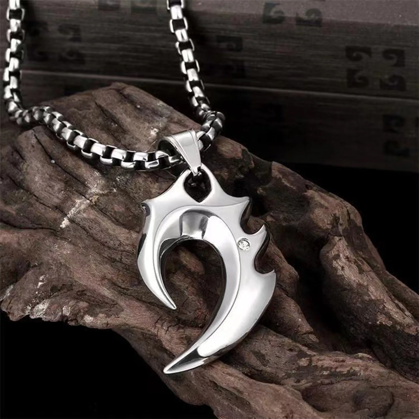 Wolf Tooth Man Necklaces Rock Punk Animal Pendant Collar  Valentine's Father's Day Birthday Party Gifts Stainless Steel