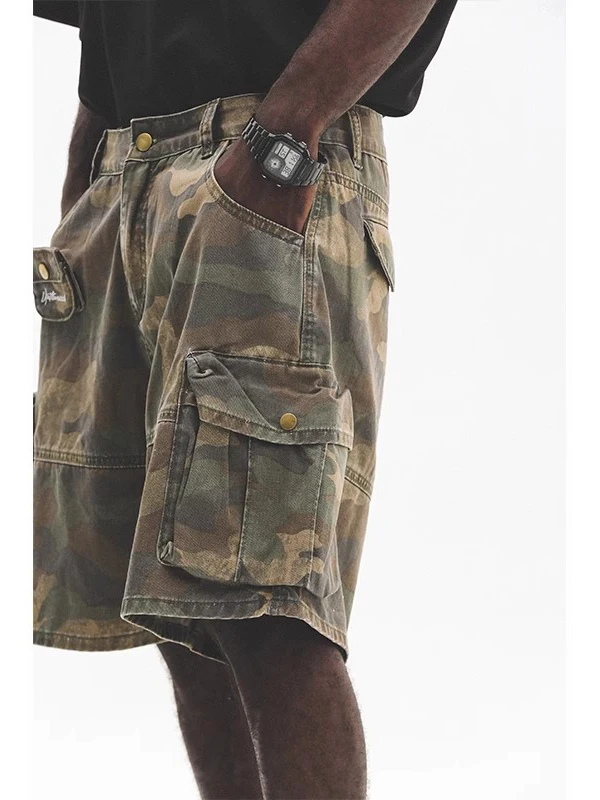 

American Retro Waed Camouflage Workwear orts Men's Loose Wide Leg Casual Five-Quarter Pants Trendy Cargo ket Design