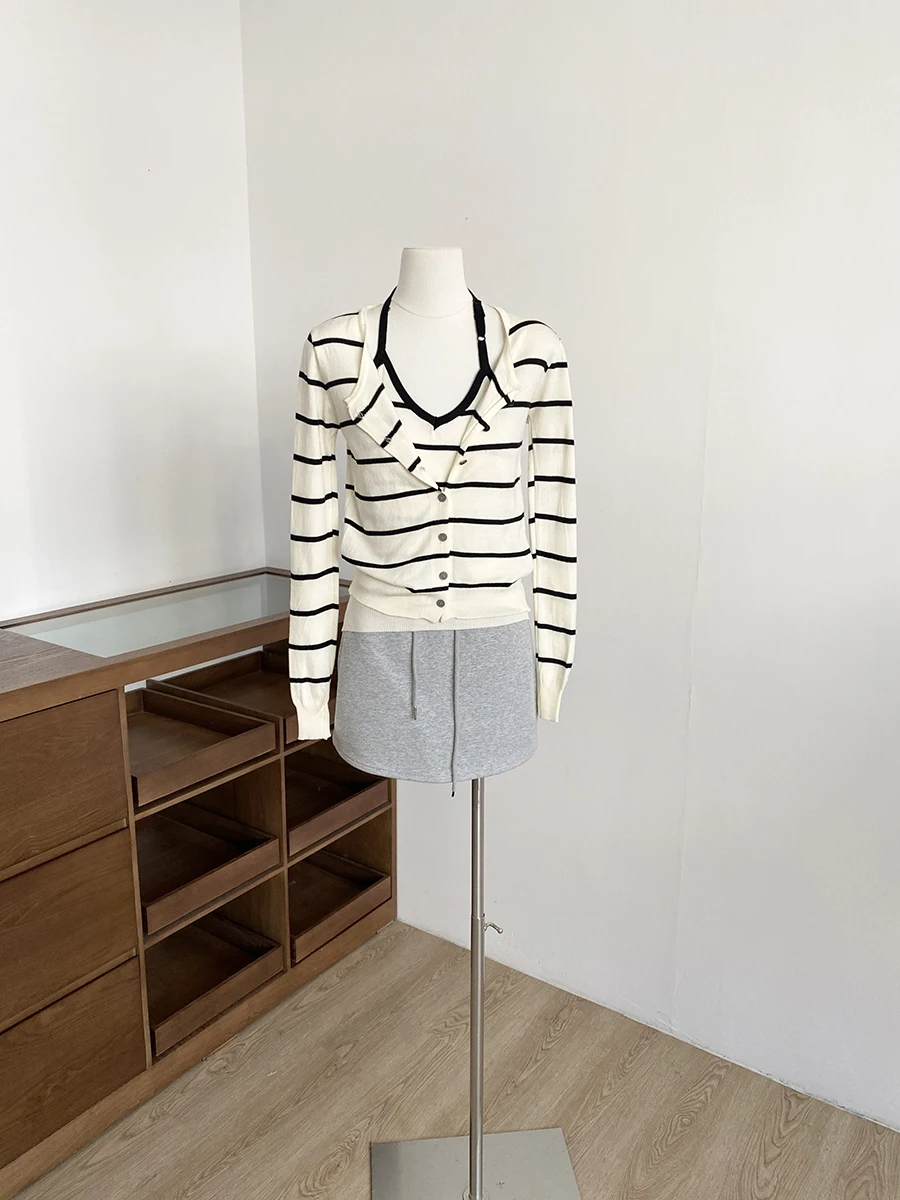 

Spring 2026 Casual Korean Style Striped Knitted Open Cardigan Women's Pure Desire Hanging Neck Vest Short Length Long Sleeve