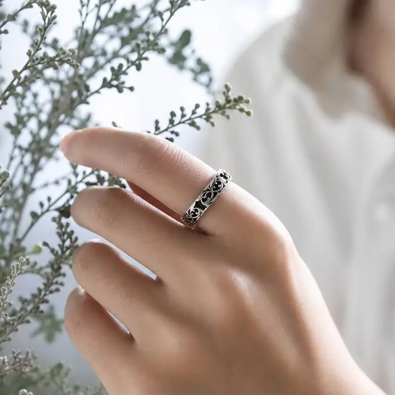 Vintage Floral Scroll Ring Stainless Steel Retro Carved Pattern Finger Ring Men Women Fashion Party Jewelry Gift